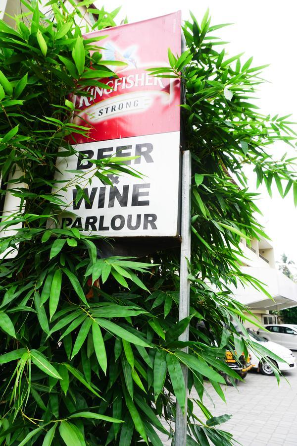 Hotel Keerthi à Thiruvananthapuram Extérieur photo