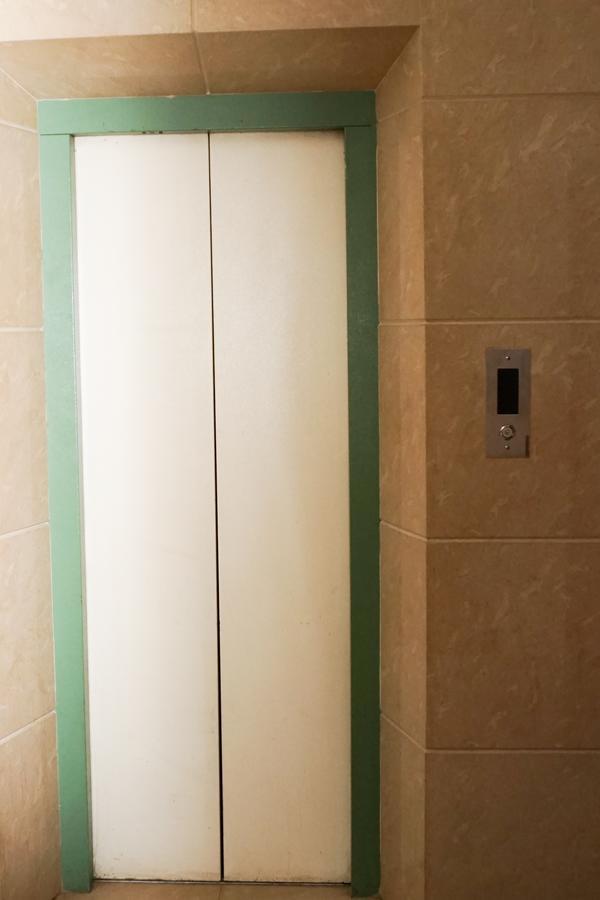 Hotel Keerthi à Thiruvananthapuram Extérieur photo